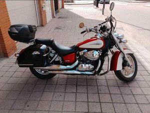 HONDA - VT 750 SHADOW