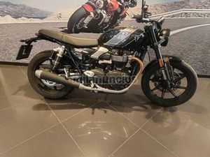 TRIUMPH - SPEED TWIN 900