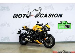TRIUMPH - STREET TRIPLE 765