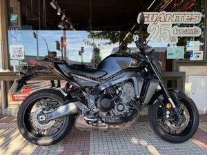 YAMAHA - MT 09