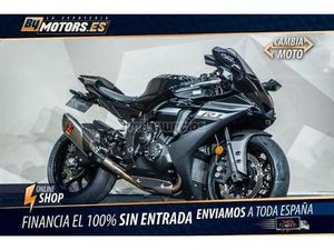 YAMAHA - YZF-R1