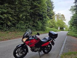 SUZUKI DL650 V-STROM