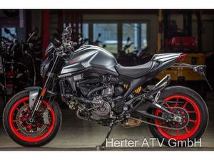 DUCATI MONSTER 937 + PLUS