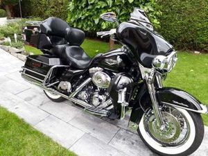 HARLEY-DAVIDSON ELECTRA GLIDE ULTRA CLASSIC SCHWARZ