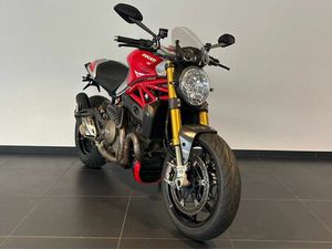 DUCATI MONSTER 1200S
