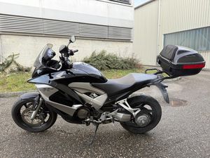 VFR 800 XA CROSSRUNNER