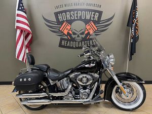 2015 SOFTAIL® DELUXE