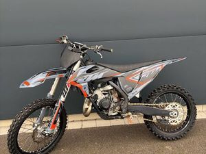 125 SX