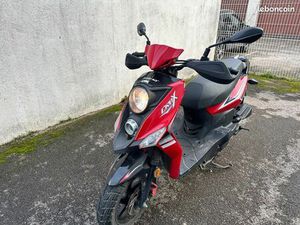 STP CROX 4T DE 2017 MOINS DE 1000 KILOMÈTRES