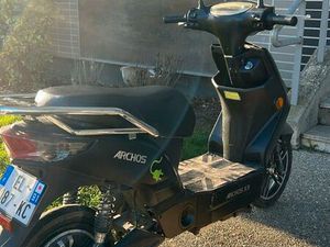 SCOOTER ÉLECTRIQUE ARCHOS EPICO