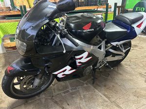 HONDA CBR 900 ANO 94