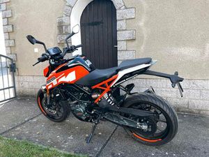 KTM 125 DUKE