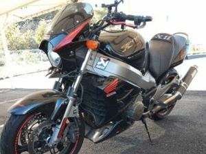 HONDA X11 INJECTION 55000KMS VEND OU ÉCHANGE