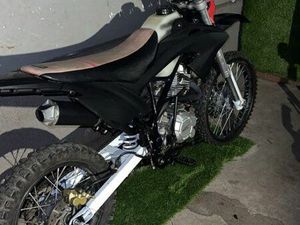 DIRT 150 CC NÉGOCIABLE