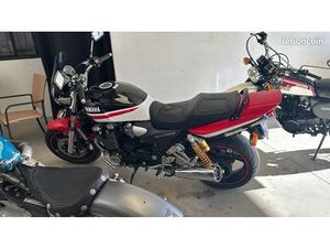 À VENDRE YAMAHA XJR1300