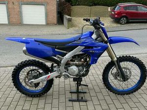 ② YAMAHA YZF 250 2022