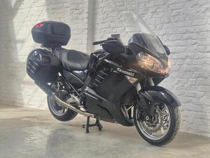 ② KAWASAKI GTR 1400 ABS @MOTOMOBILIA