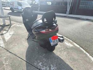 SUZUKI - BURGMAN 200