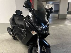 PIAGGIO X-EVO