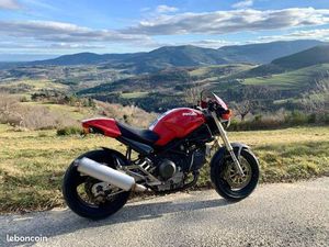 DUCATI MONSTER 900S