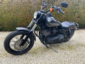 HARLEY DAVIDSON DYNA STREET BOB