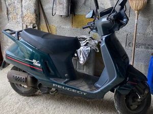 SCOOTER PEUGEOT 125 SV