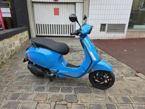 VESPA SPRINT 50 2025 50 CM3 | SCOOTER | 165 KM | BLEU | 92130 ISSY LES MOULINEAUX