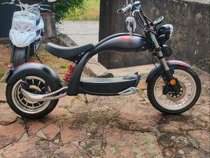 MOTO ÉLECTRIQUE CUSTOM 50 CC