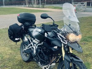 TRIUMPH TIGER 800 XR 2011