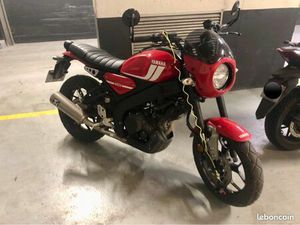 YAMAHA XSR 125