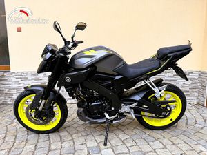 YAMAHA MT-125