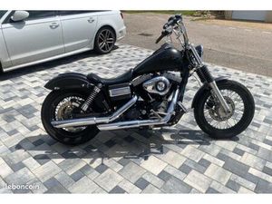 HARLEY DAVIDSON STREET BOB