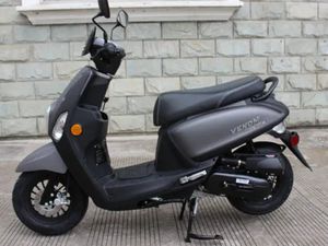 49 CC STREET LEGAL SCOOTER