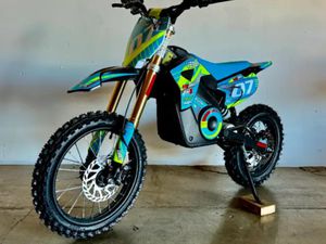 ELECTRIC DIRT BIKE