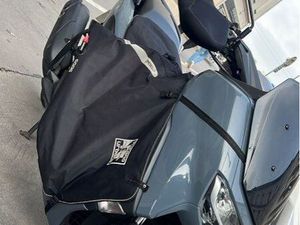 YAMAHA NMAX 125