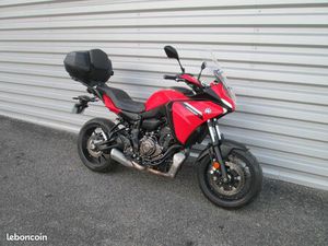 YAMAHA TRACER 7