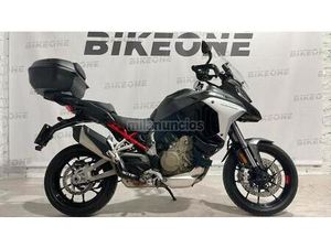 DUCATI - MULTISTRADA V4