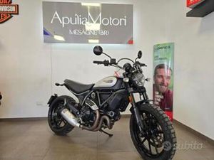 DUCATI SCRAMBLER 800