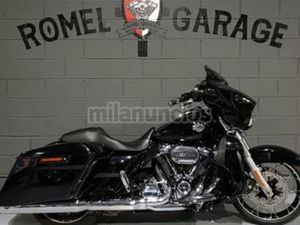 HARLEY DAVIDSON - STREET GLIDE SPECIAL