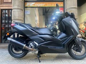 YAMAHA - XMAX 300
