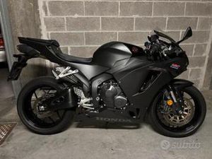 HONDA CBR600RR 2024