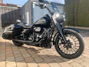 HARLEY-DAVIDSON ROAD KING SPECIAL