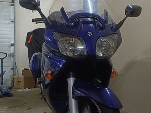 YAMAHA FJR