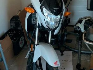 ② HONDA CBF125 CC - PRIMA STAAT!