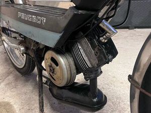 MOBYLETTE PEUGEOT 105