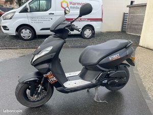 SCOOTER PEUGEOT 50 CC STREET ZONE