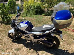 SUZUKI GLADIUS SFV 650
