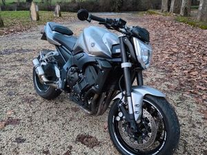 YAMAHA FZ1