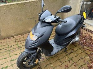 PIAGGIO TYPHOON 2018