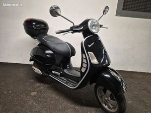 VESPA 125 GT GRANTURISMO